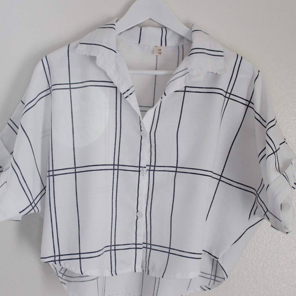 SHEIN GRID CROP TOP